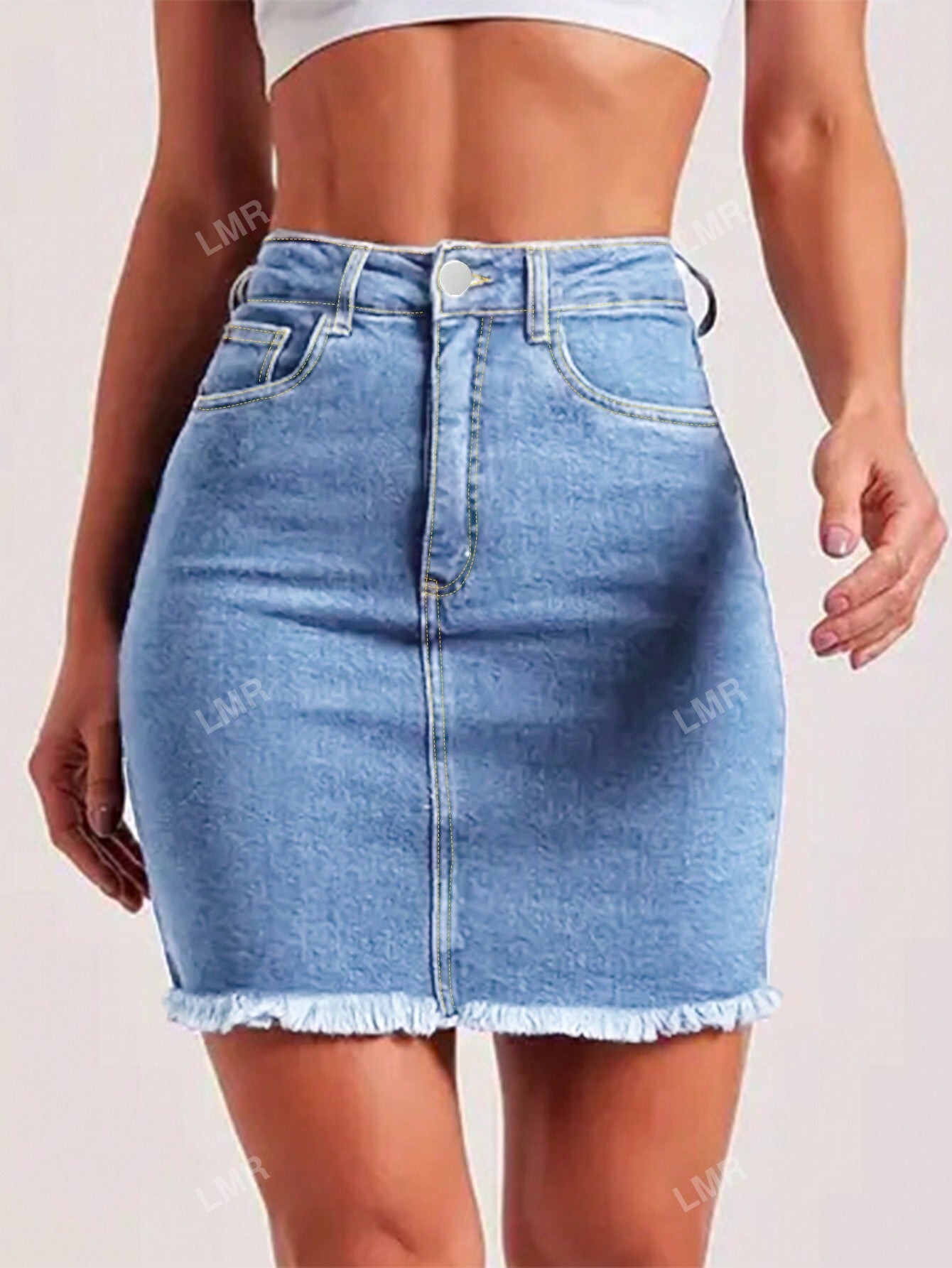 Tight-Fitting Pencil Denim Skirt With Frayed Hem Light Wash