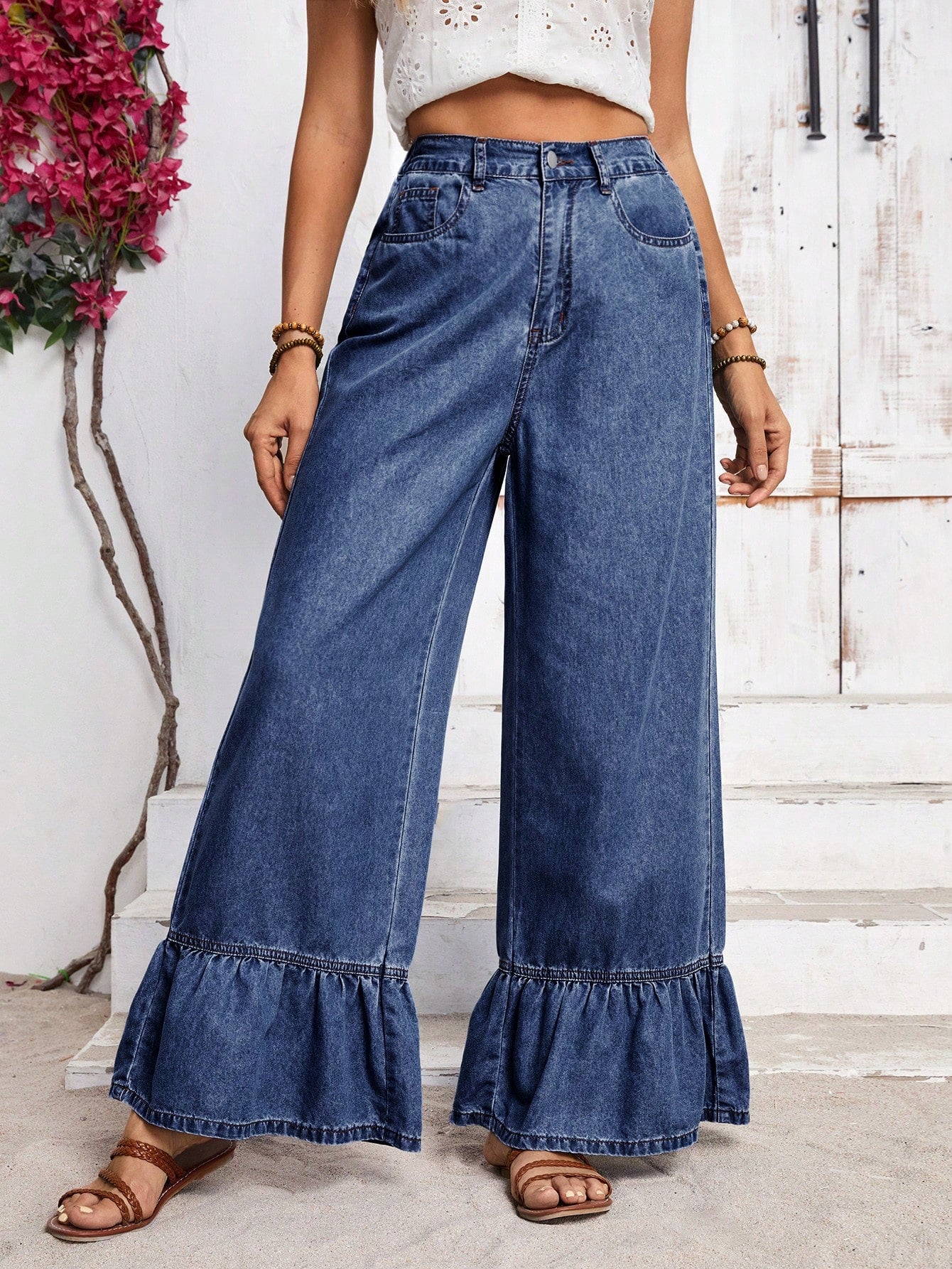EMERY ROSE Women's Pocket Decor Ruffle Hem Wide Leg Loose Casual Jeans Dark Wash