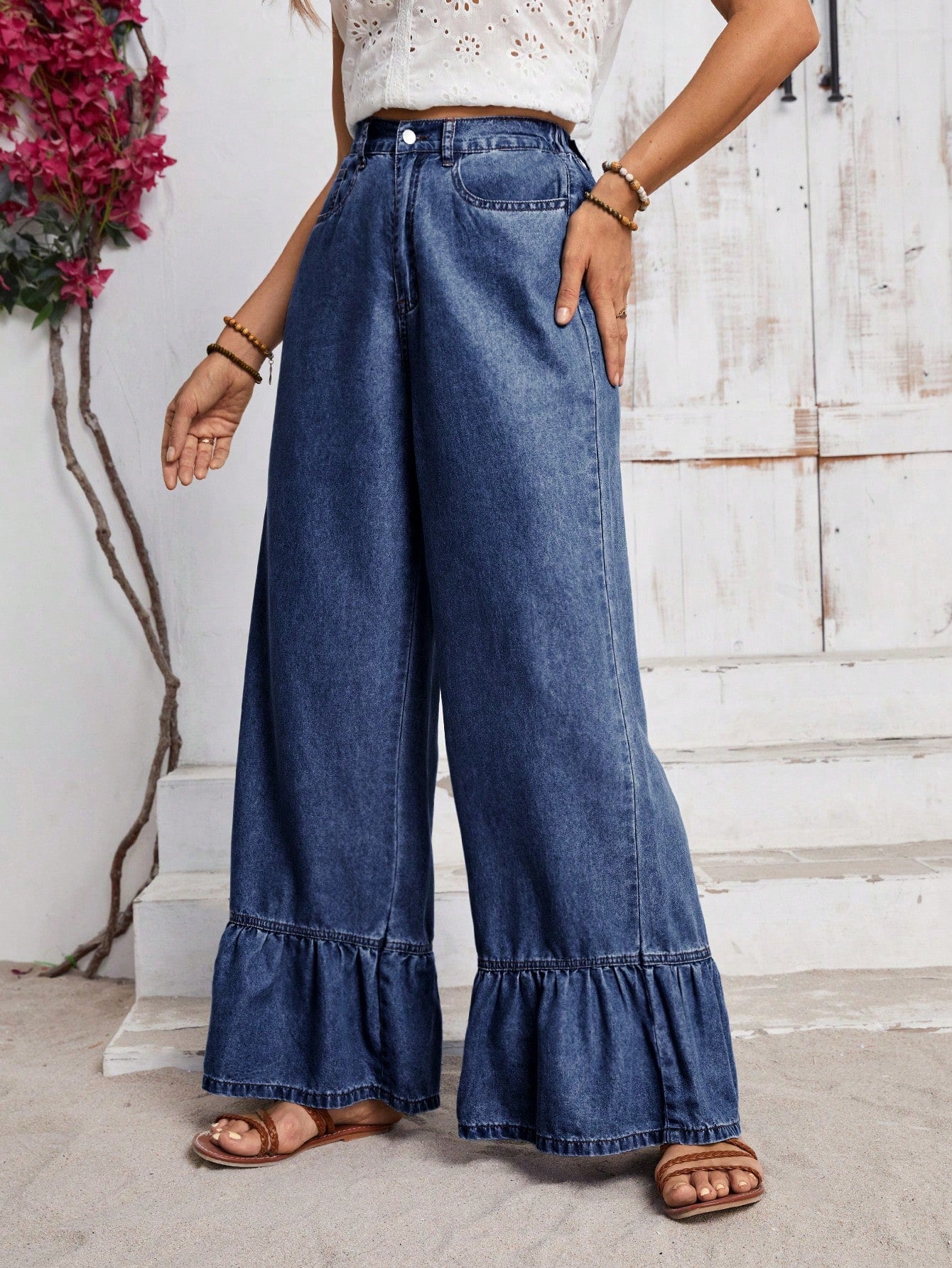 EMERY ROSE Women's Pocket Decor Ruffle Hem Wide Leg Loose Casual Jeans Dark Wash