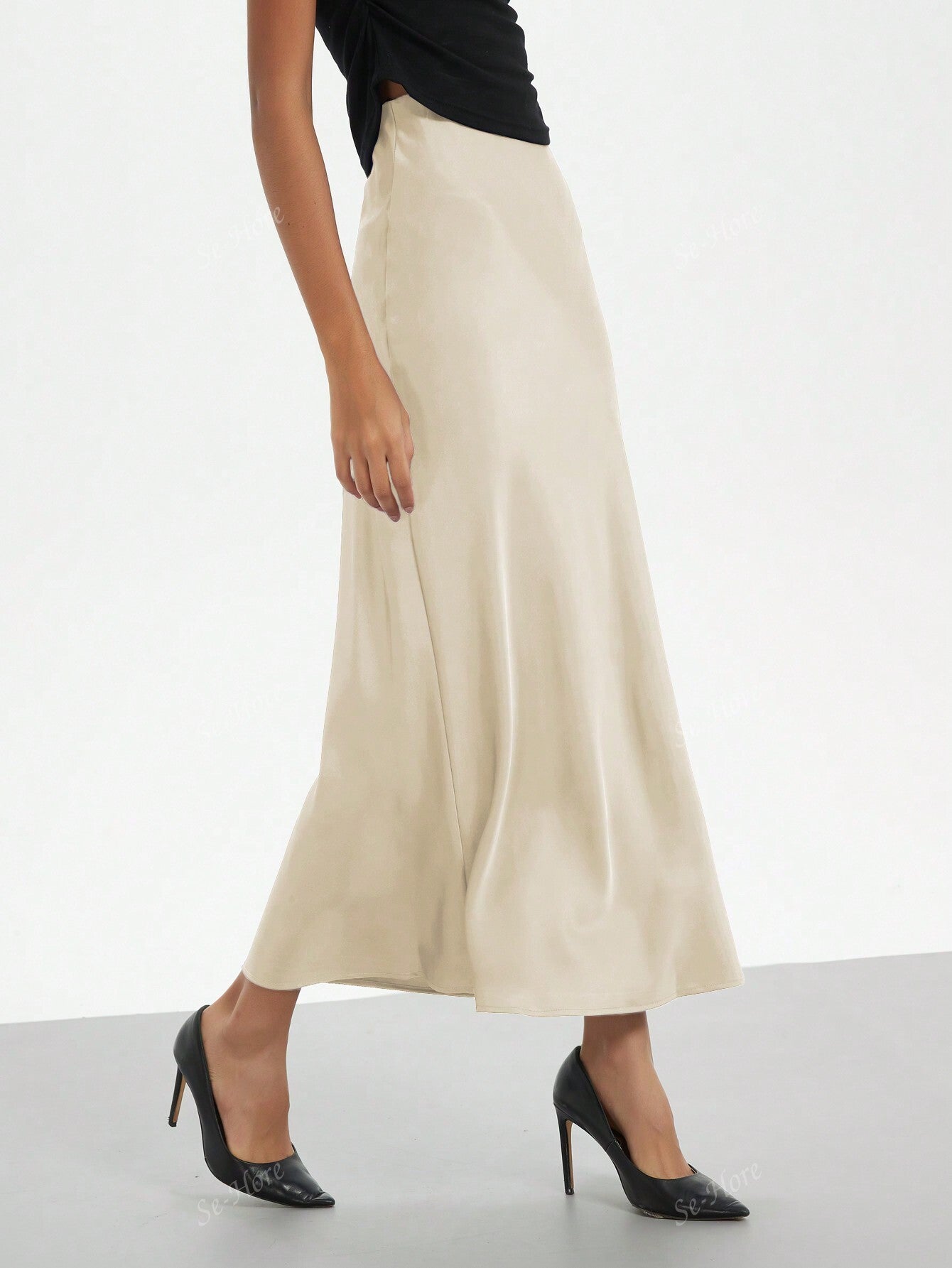 Women's Elastic Satin Silk Texture Midi Skirt Beige