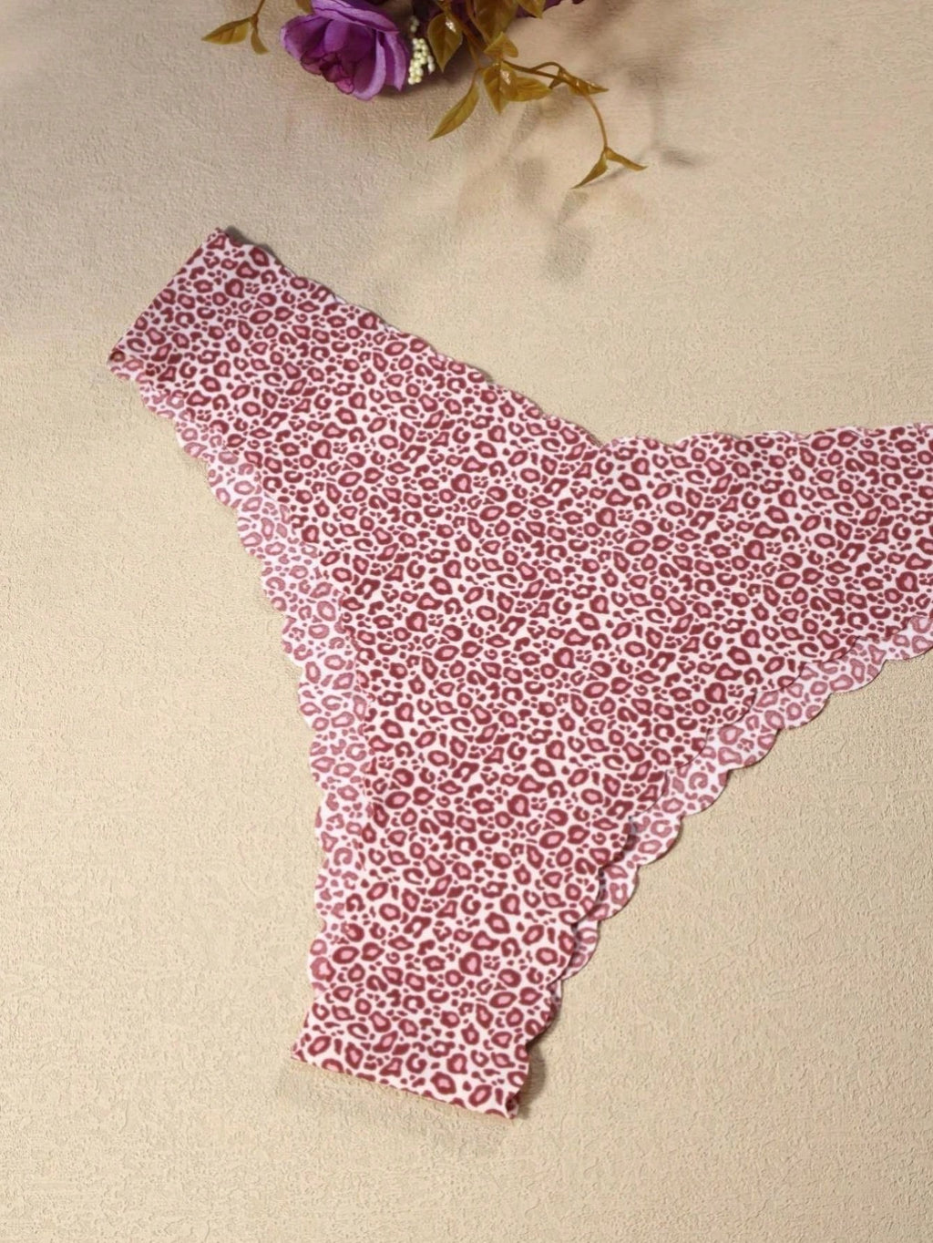 10pcs Women Seamless Wavy Edge Breathable Comfortable Soft Fabric Sexy Triangle Panties Multicolor
